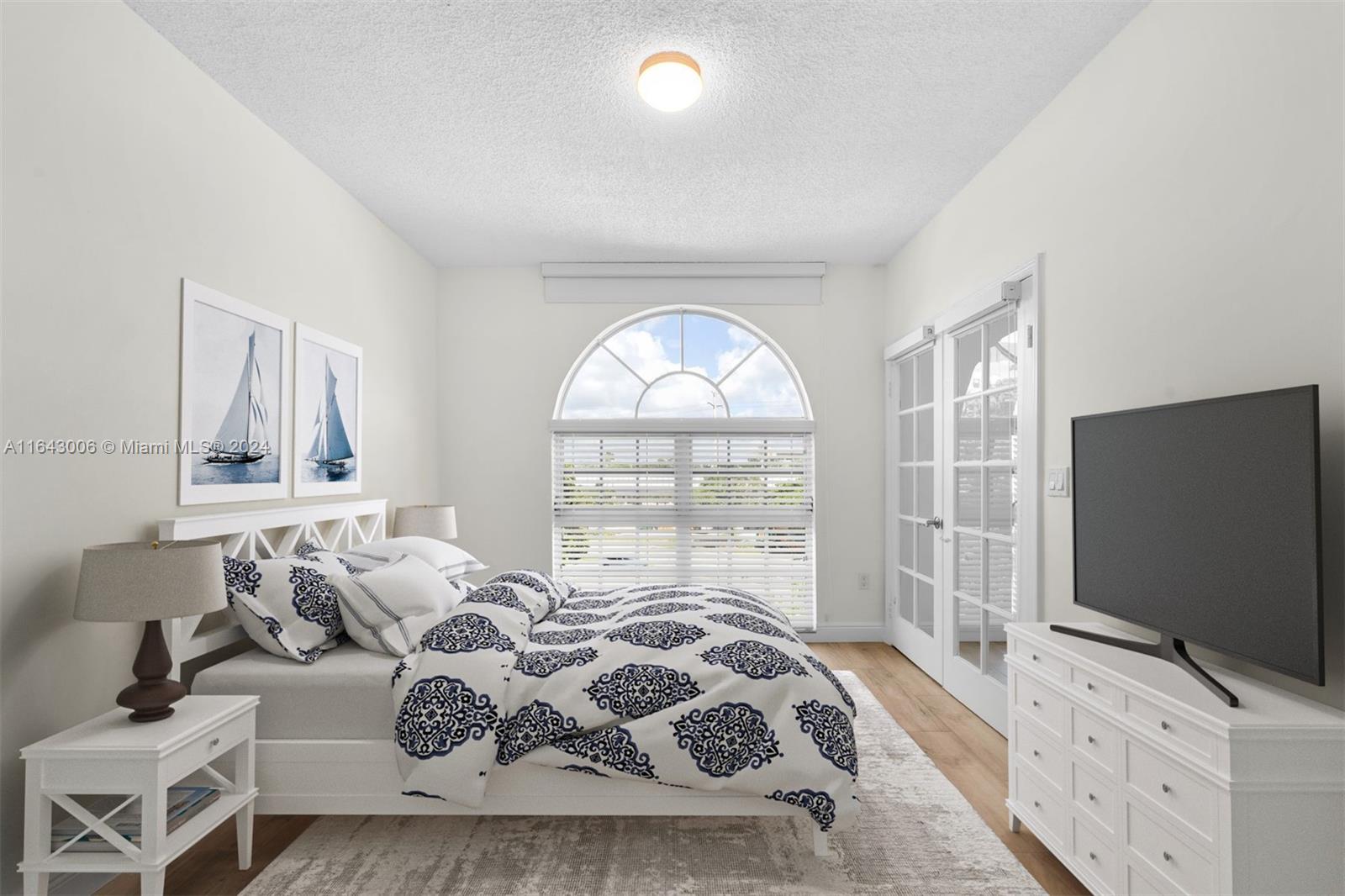 UNIVERSITY INN CONDO - Residential Lease