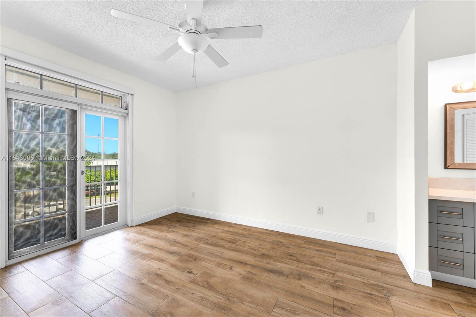 UNIVERSITY INN CONDO - Residential Lease
