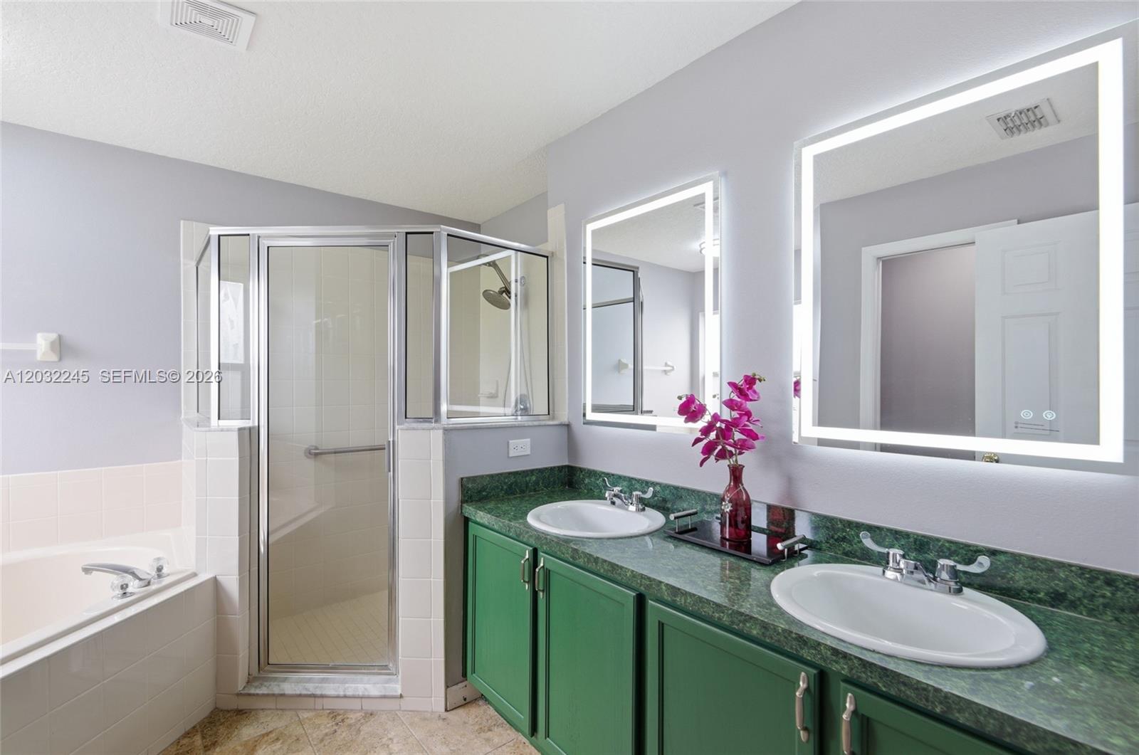 ALLAMANDA GRACE - Residential