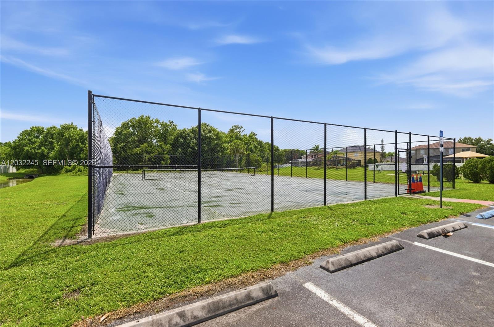 ALLAMANDA GRACE - Residential