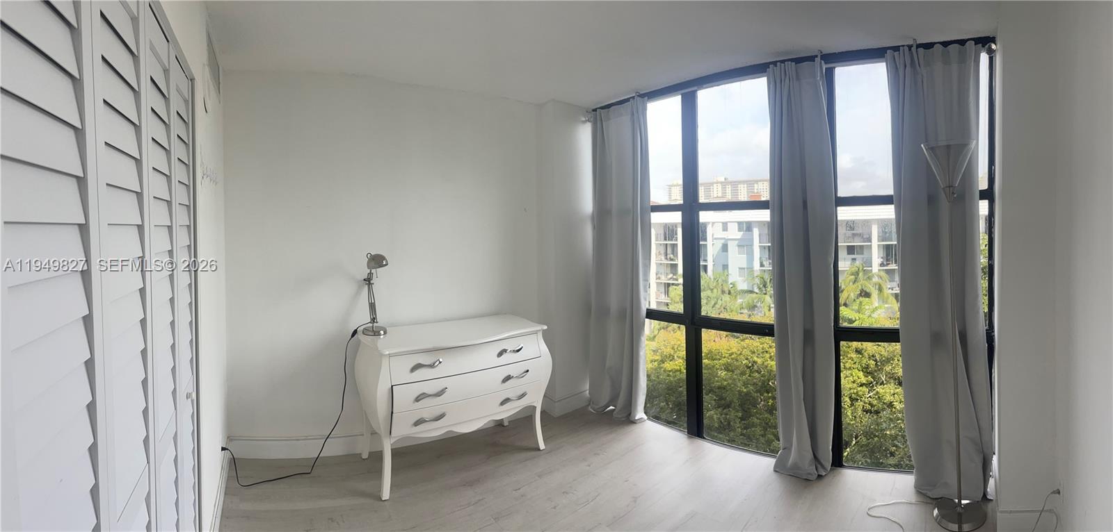 PLAZA OF AMERICAS CONDO - Residential