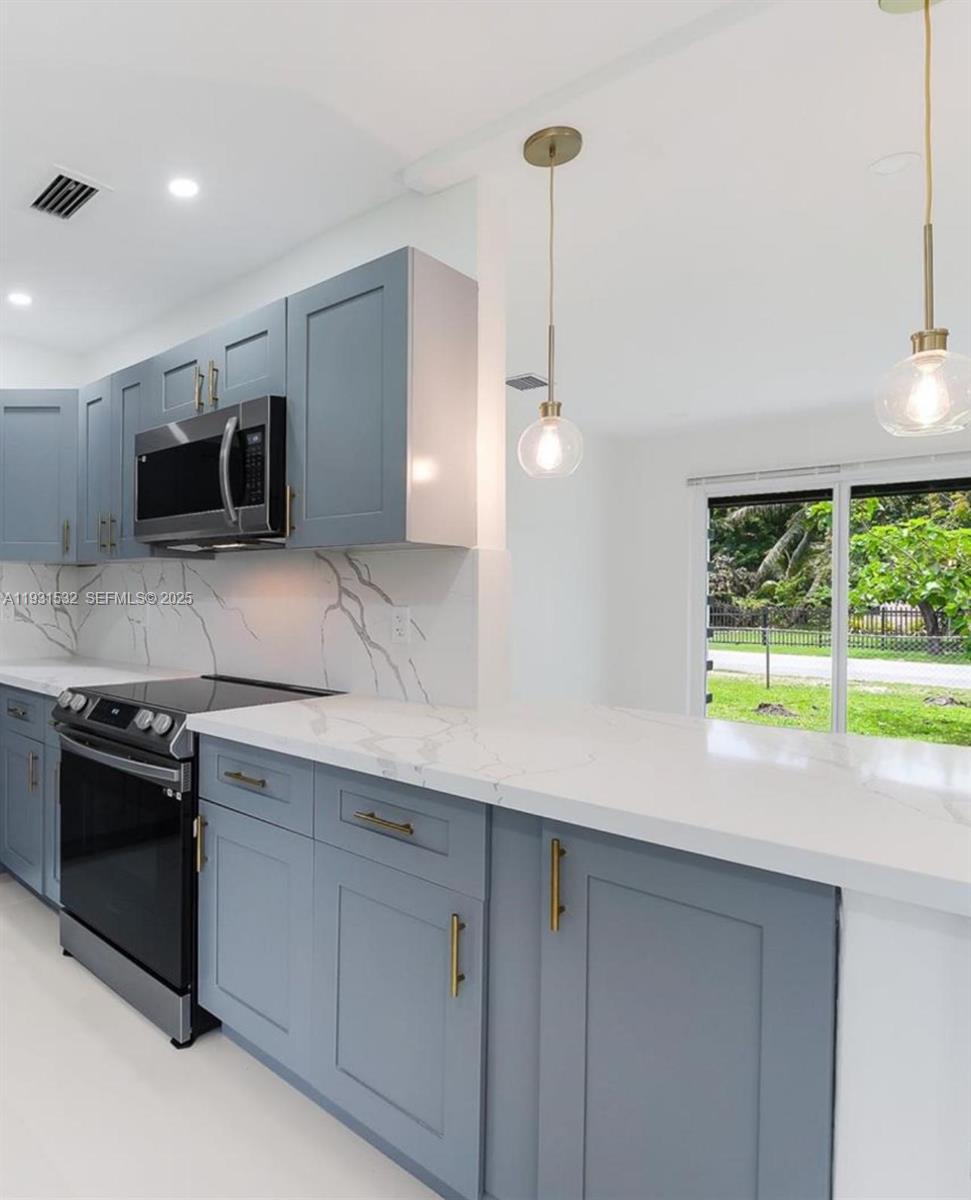 BISCAYNE GARDENS SEC F PA - Residential