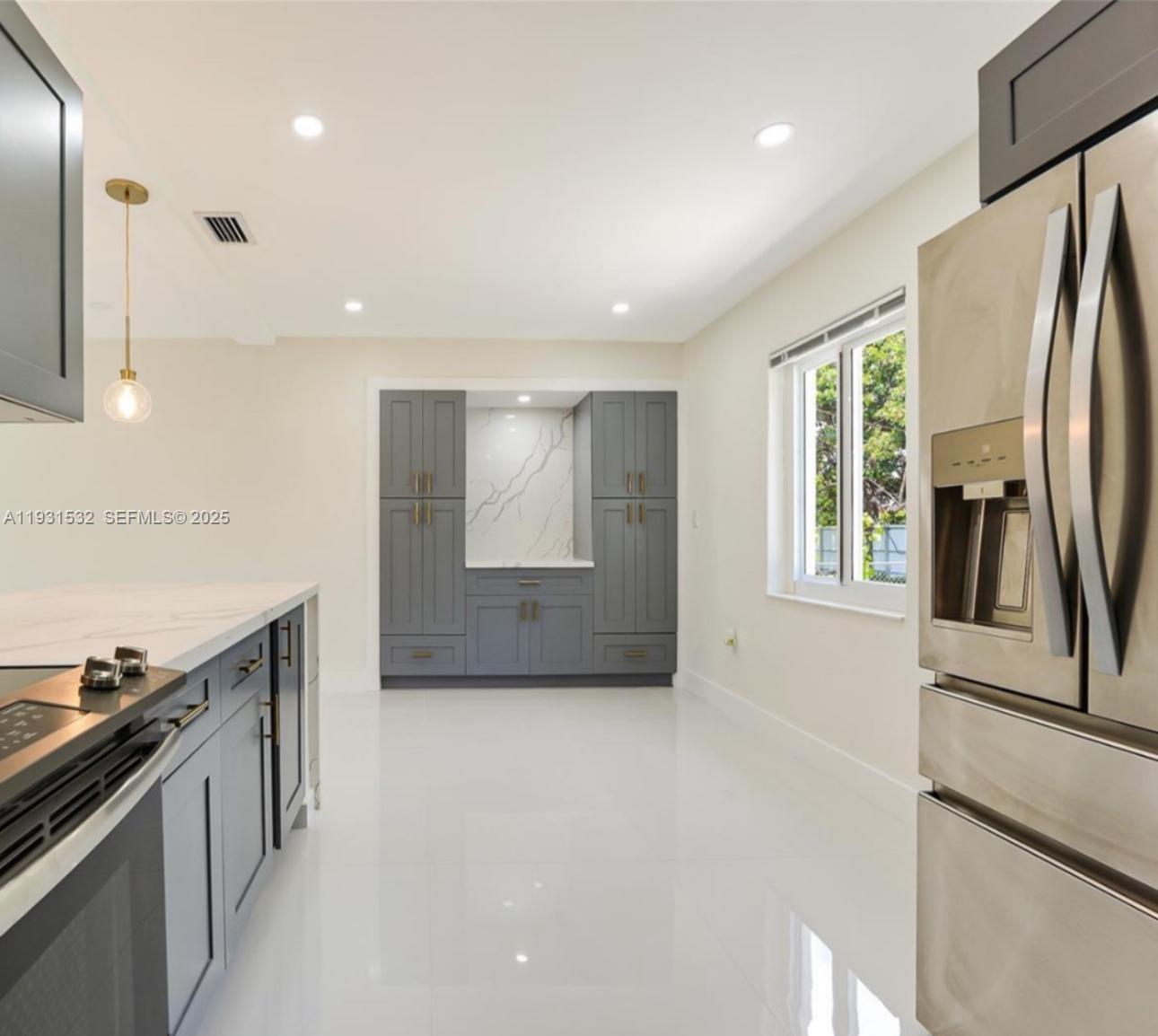 BISCAYNE GARDENS SEC F PA - Residential