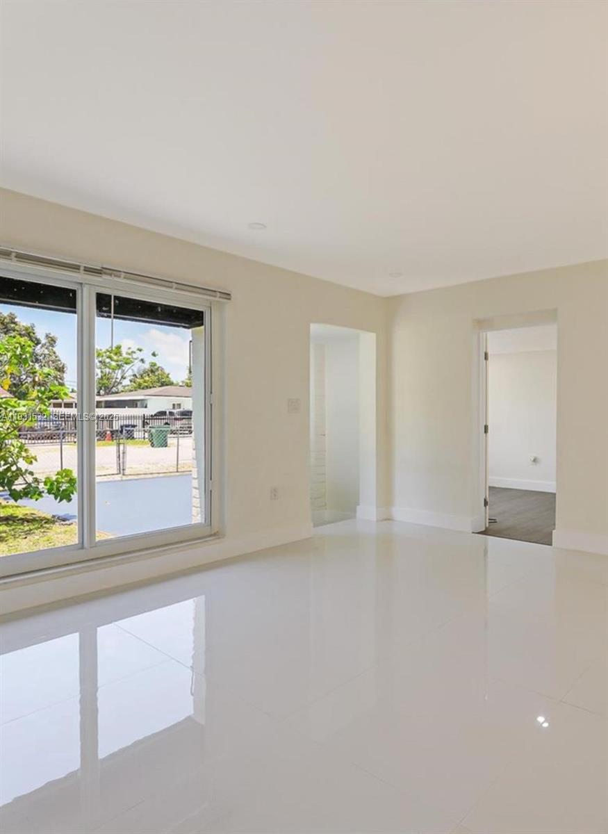 BISCAYNE GARDENS SEC F PA - Residential