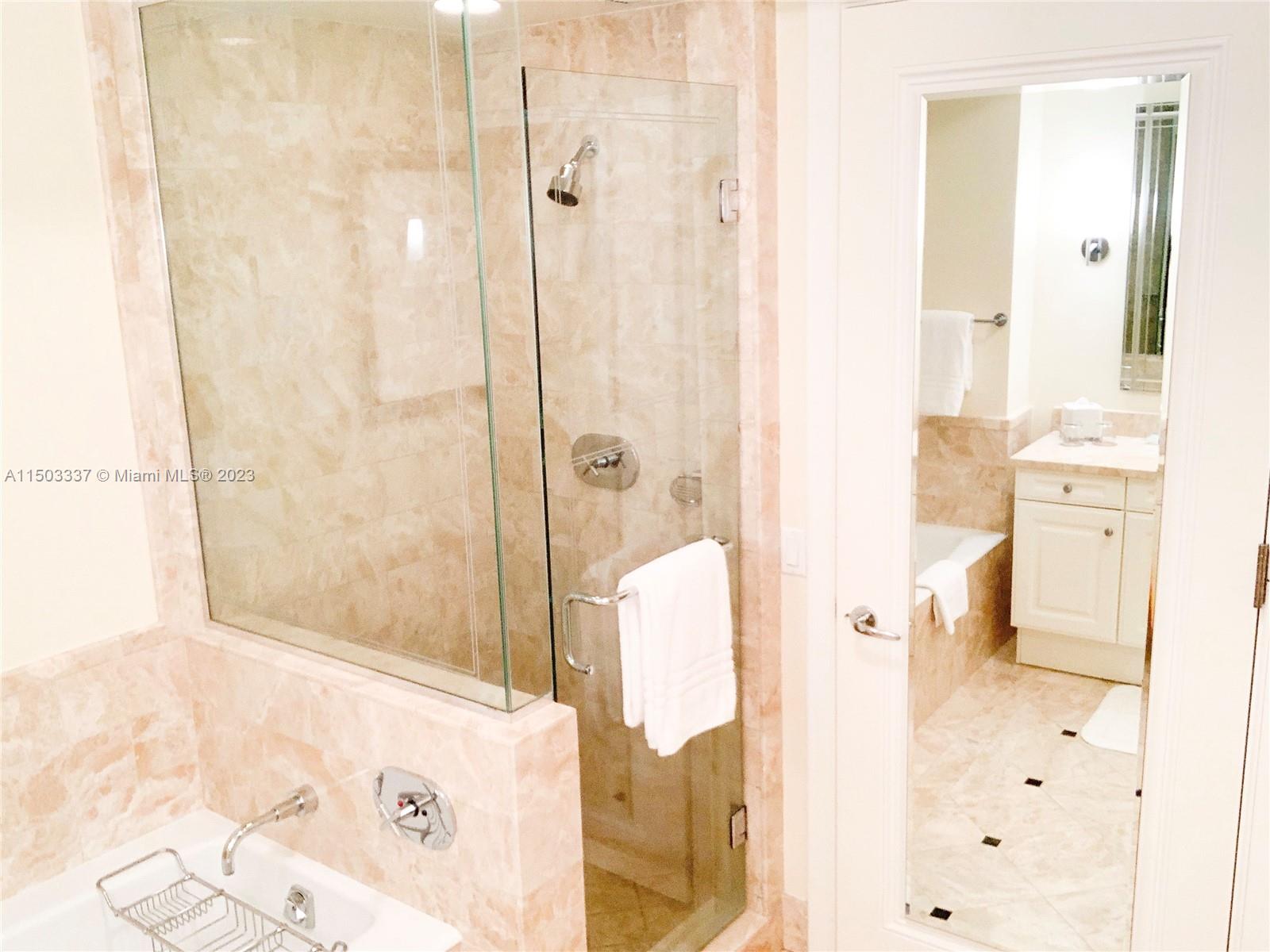 MILLENNIUM TOWER CONDOMIN - Residential Lease