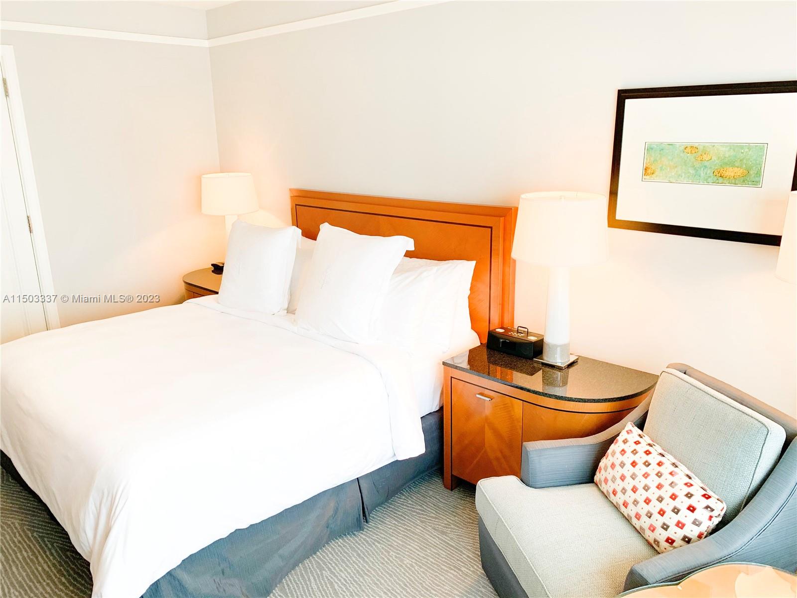 MILLENNIUM TOWER CONDOMIN - Residential Lease