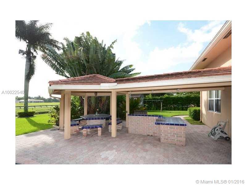 Mystique 156-19 B - Residential
