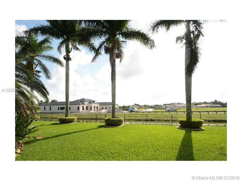 Mystique 156-19 B - Residential