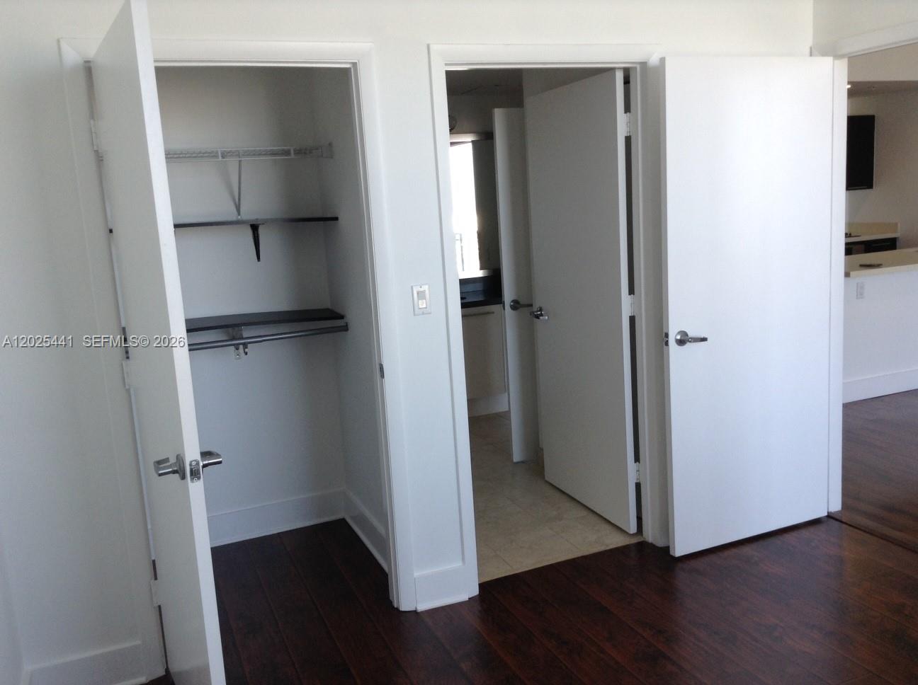 IVY CONDO - Residential Lease