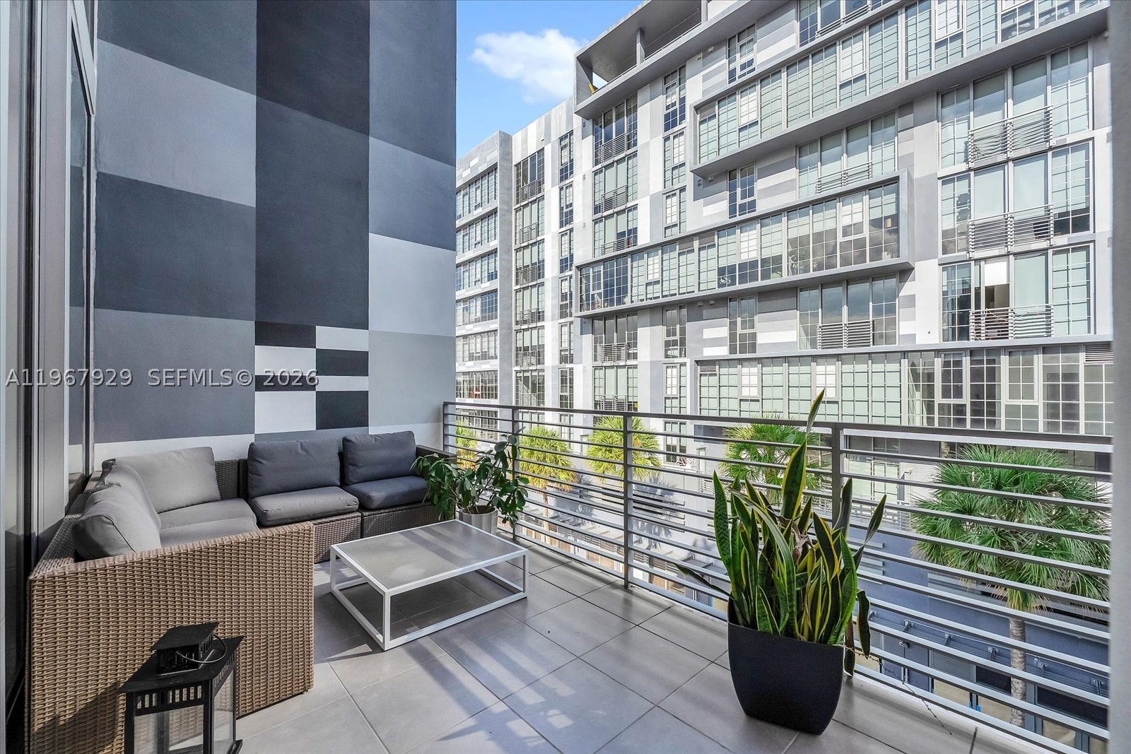 250 WYNWOOD CONDO - Residential