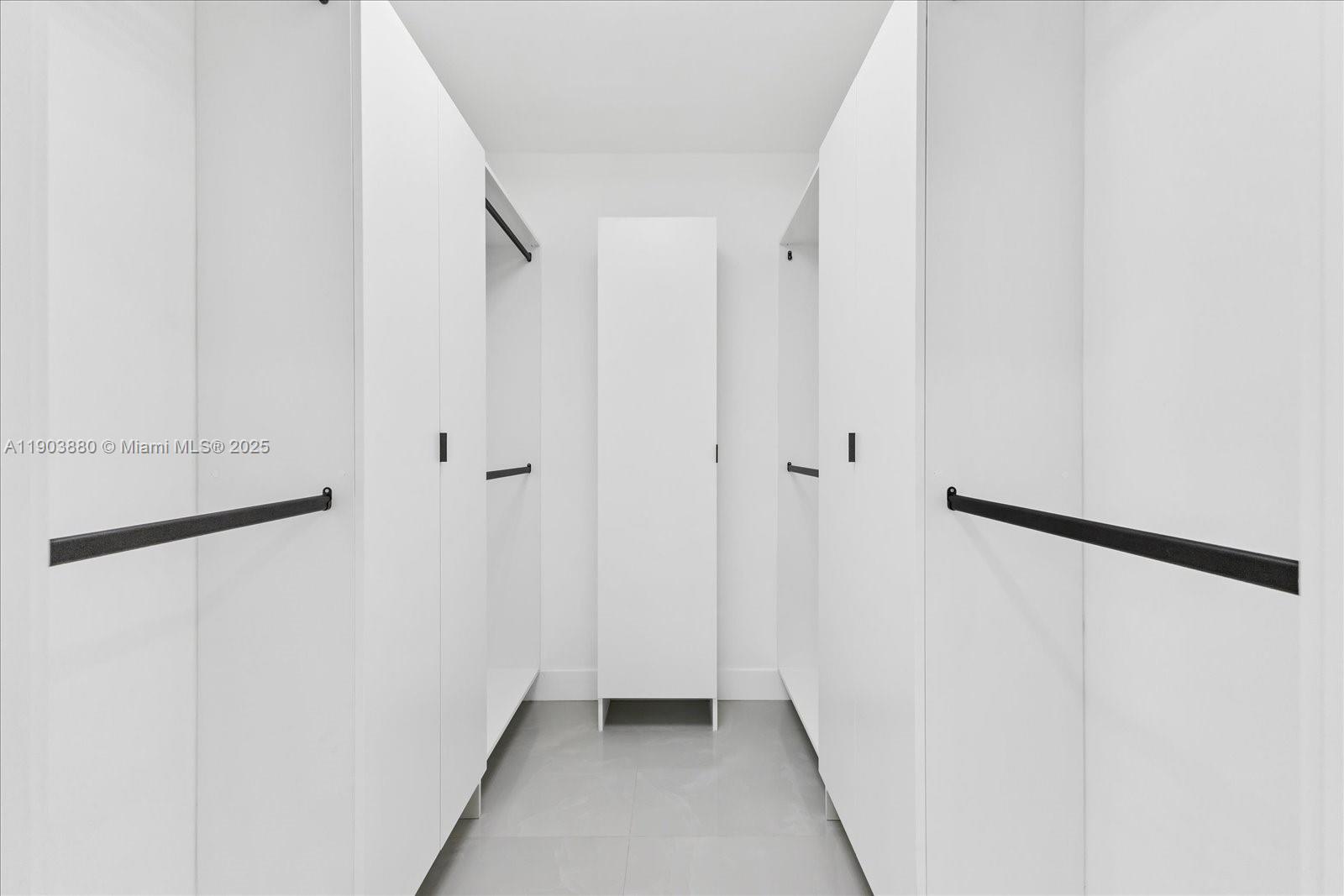 GREYKNOLL ESTATES - Residential