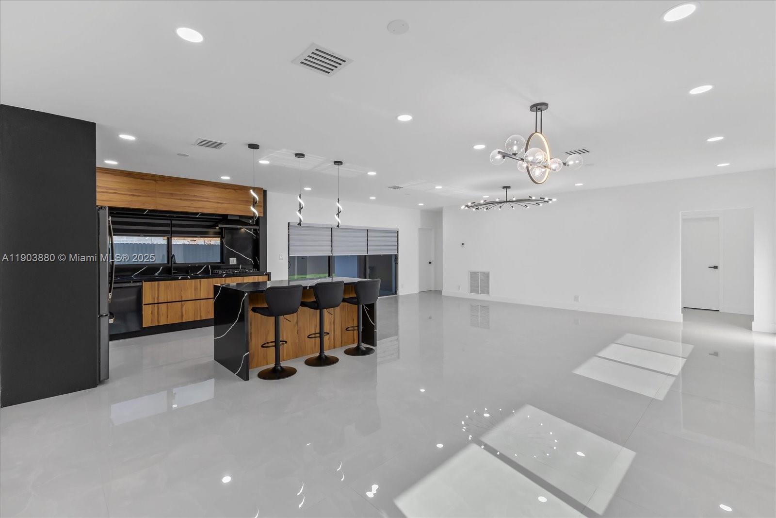 GREYKNOLL ESTATES - Residential