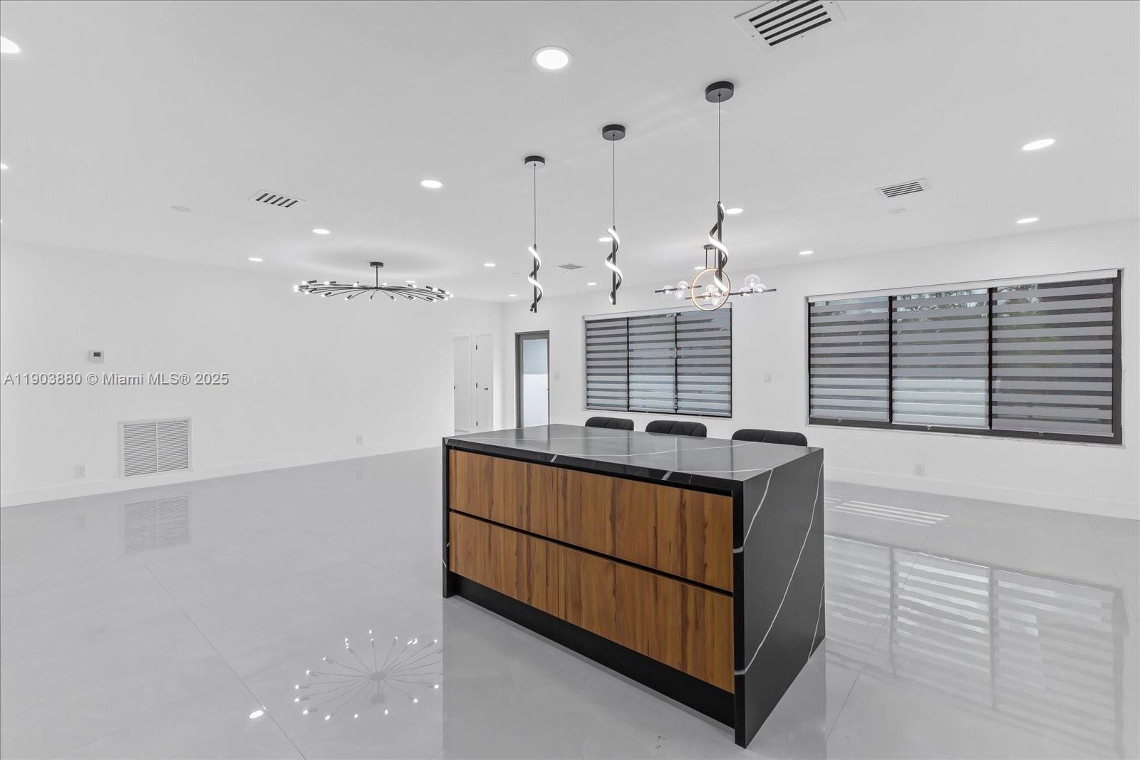 GREYKNOLL ESTATES - Residential