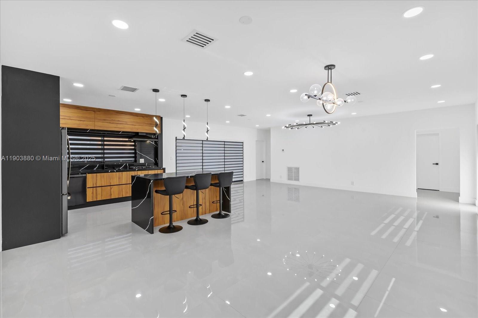 GREYKNOLL ESTATES - Residential