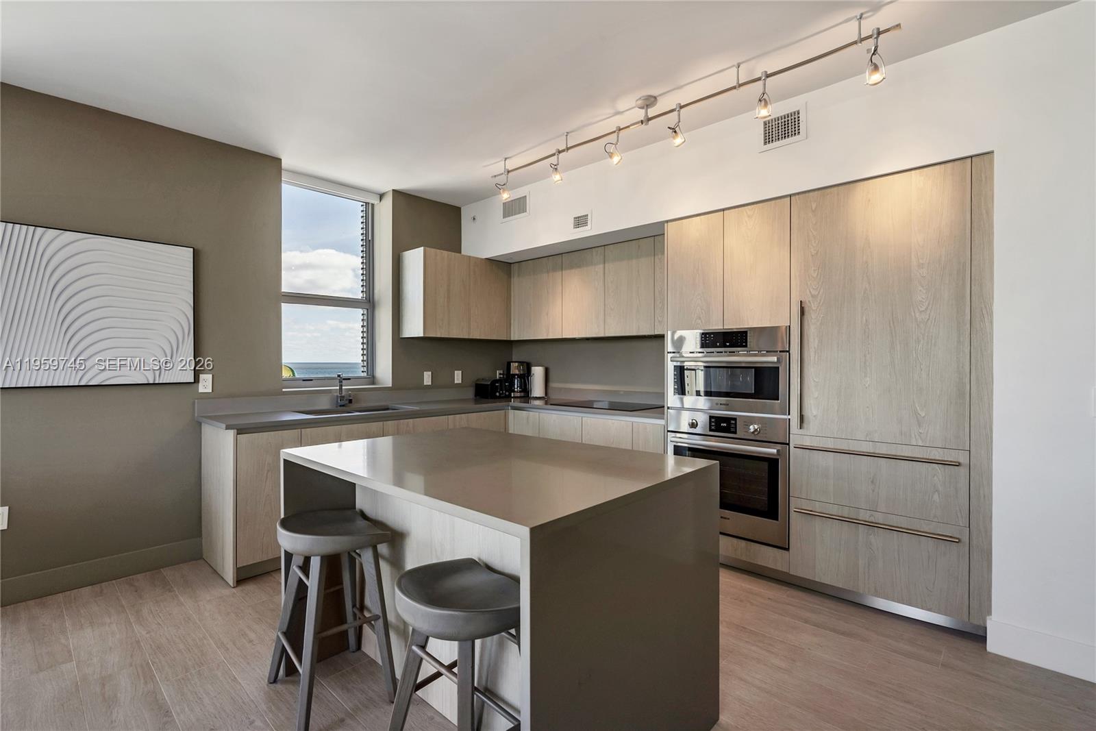 4010 SOUTH OCEAN CONDO - Residential