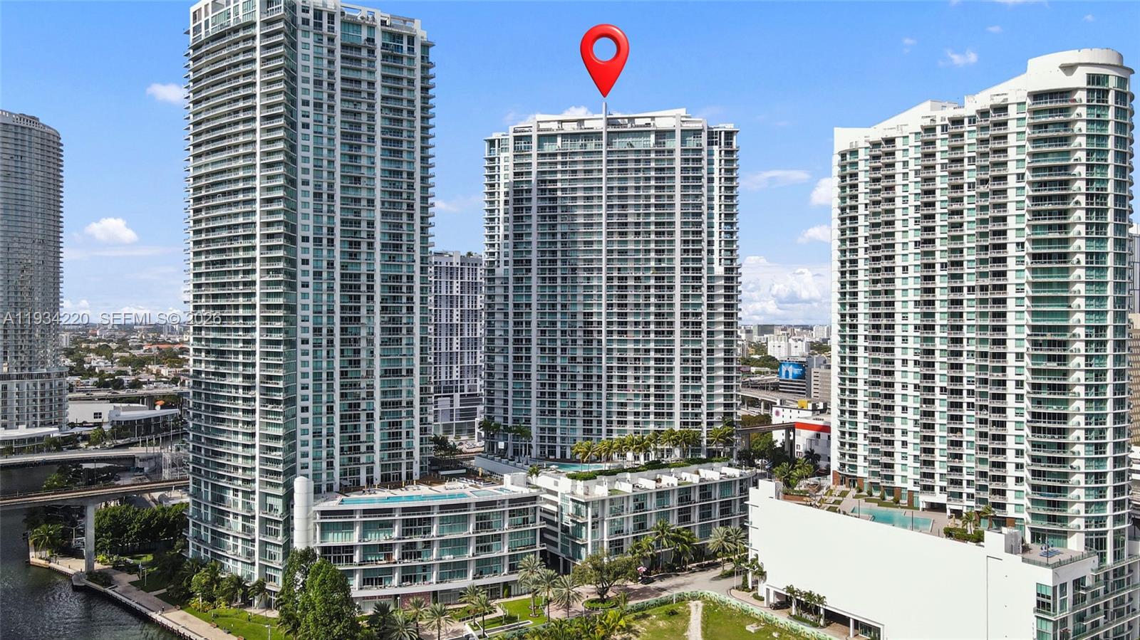 IVY CONDO - Residential