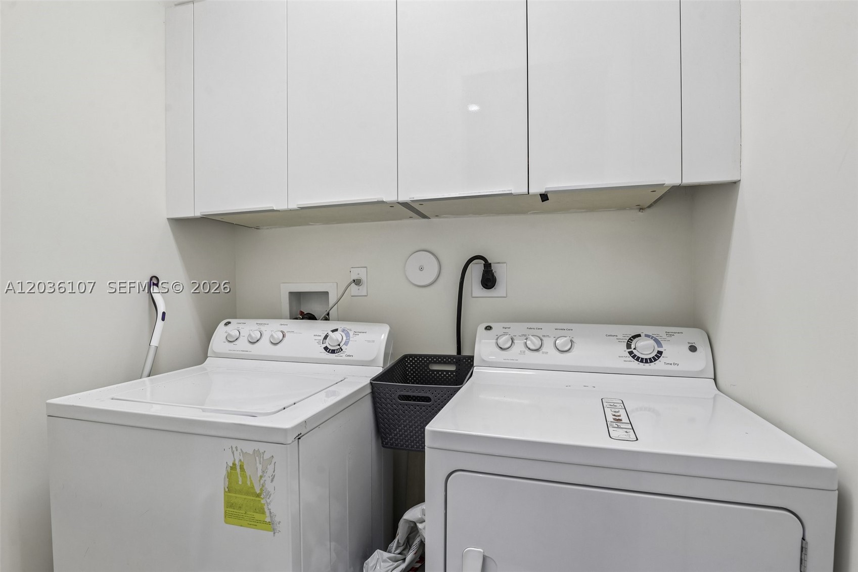LANDMARK AT DORAL CONDO - Residential