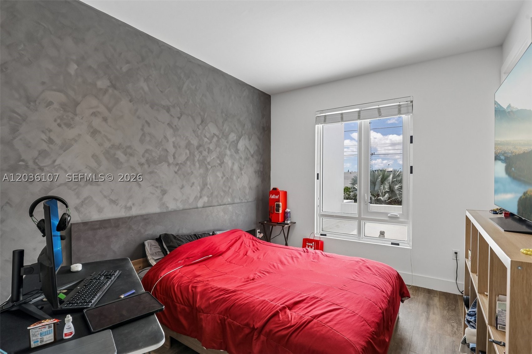 LANDMARK AT DORAL CONDO - Residential