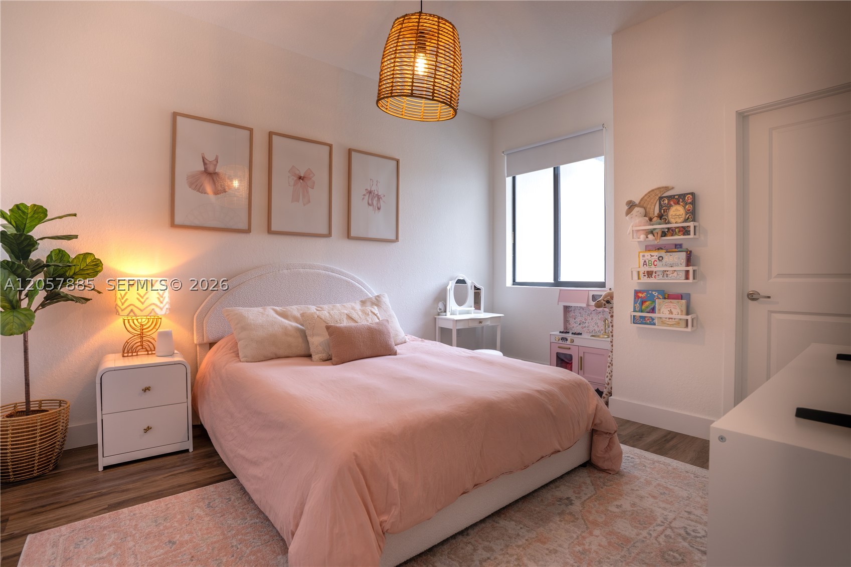 CENTURY GARDENS SOUTH - Residential