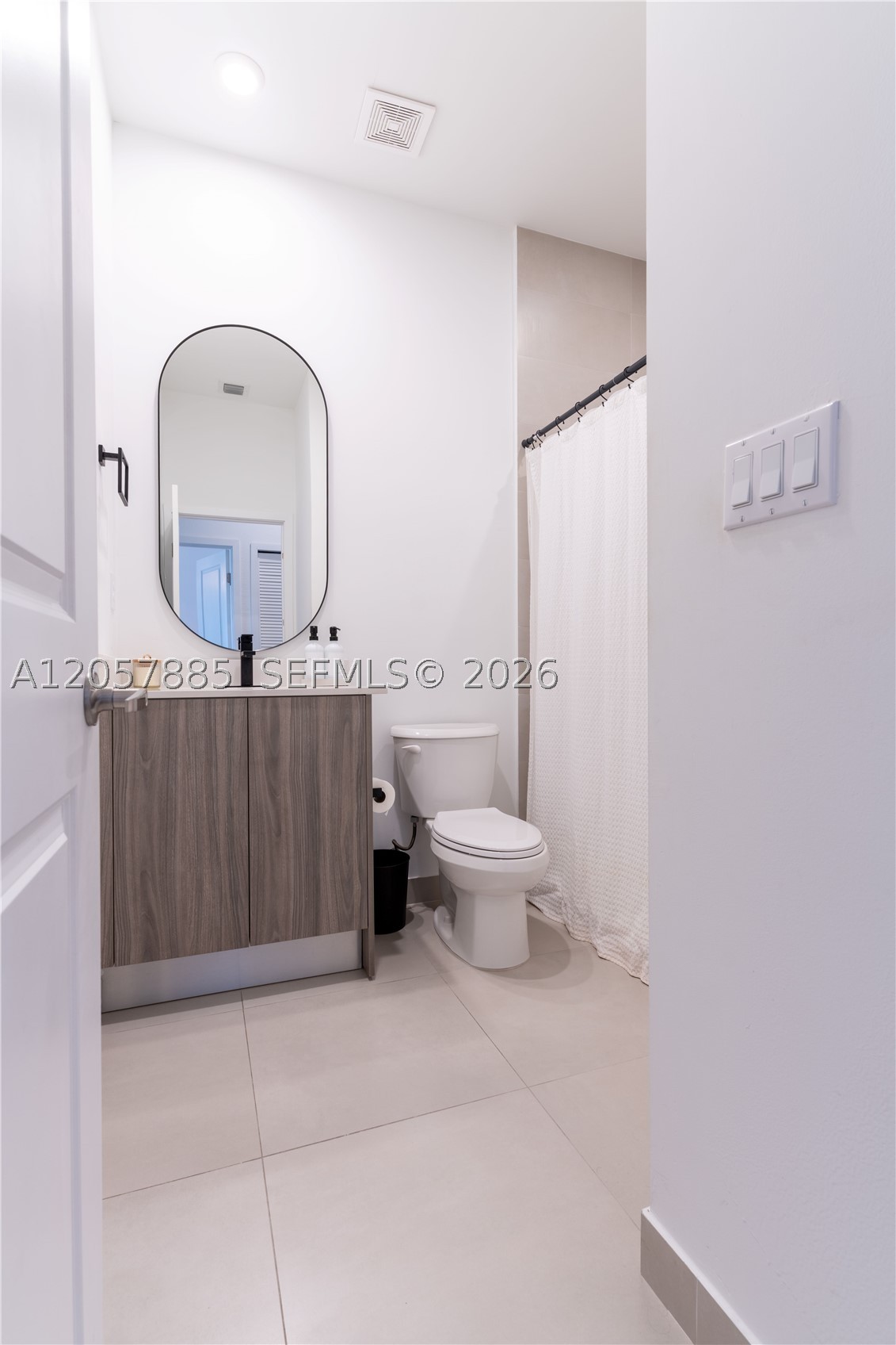 CENTURY GARDENS SOUTH - Residential