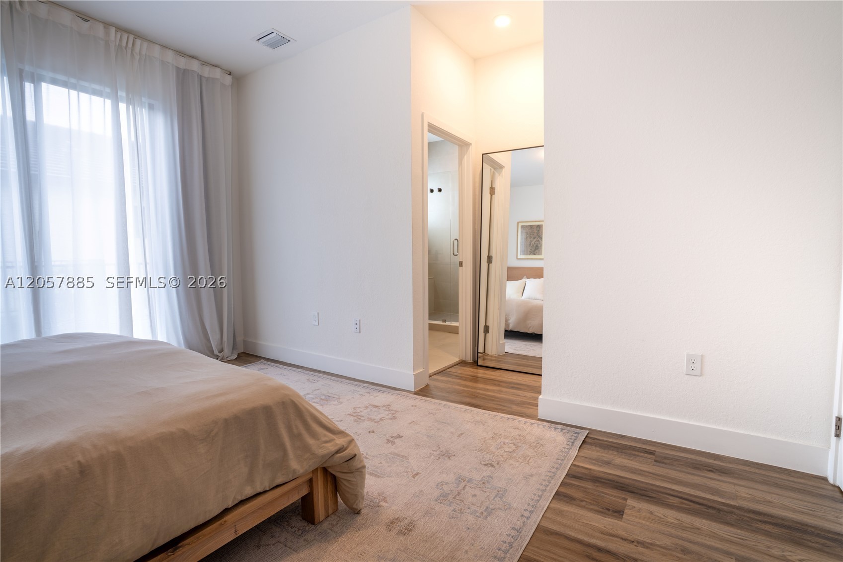 CENTURY GARDENS SOUTH - Residential