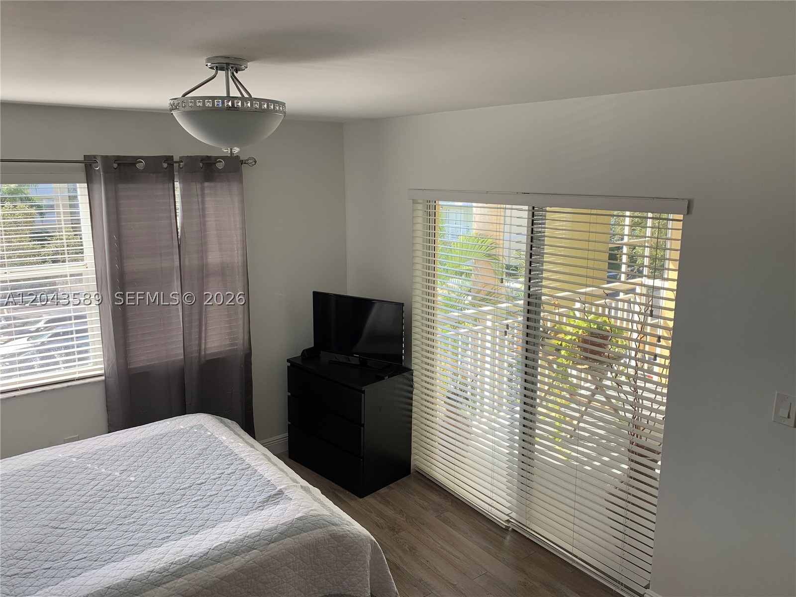 LE CLUB AT OLD CUTLER CON - Residential