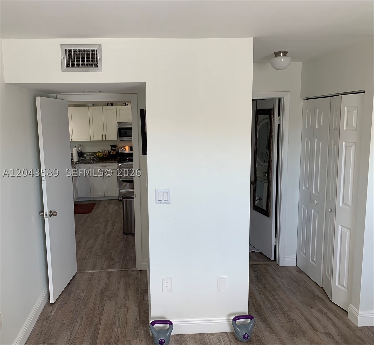 LE CLUB AT OLD CUTLER CON - Residential