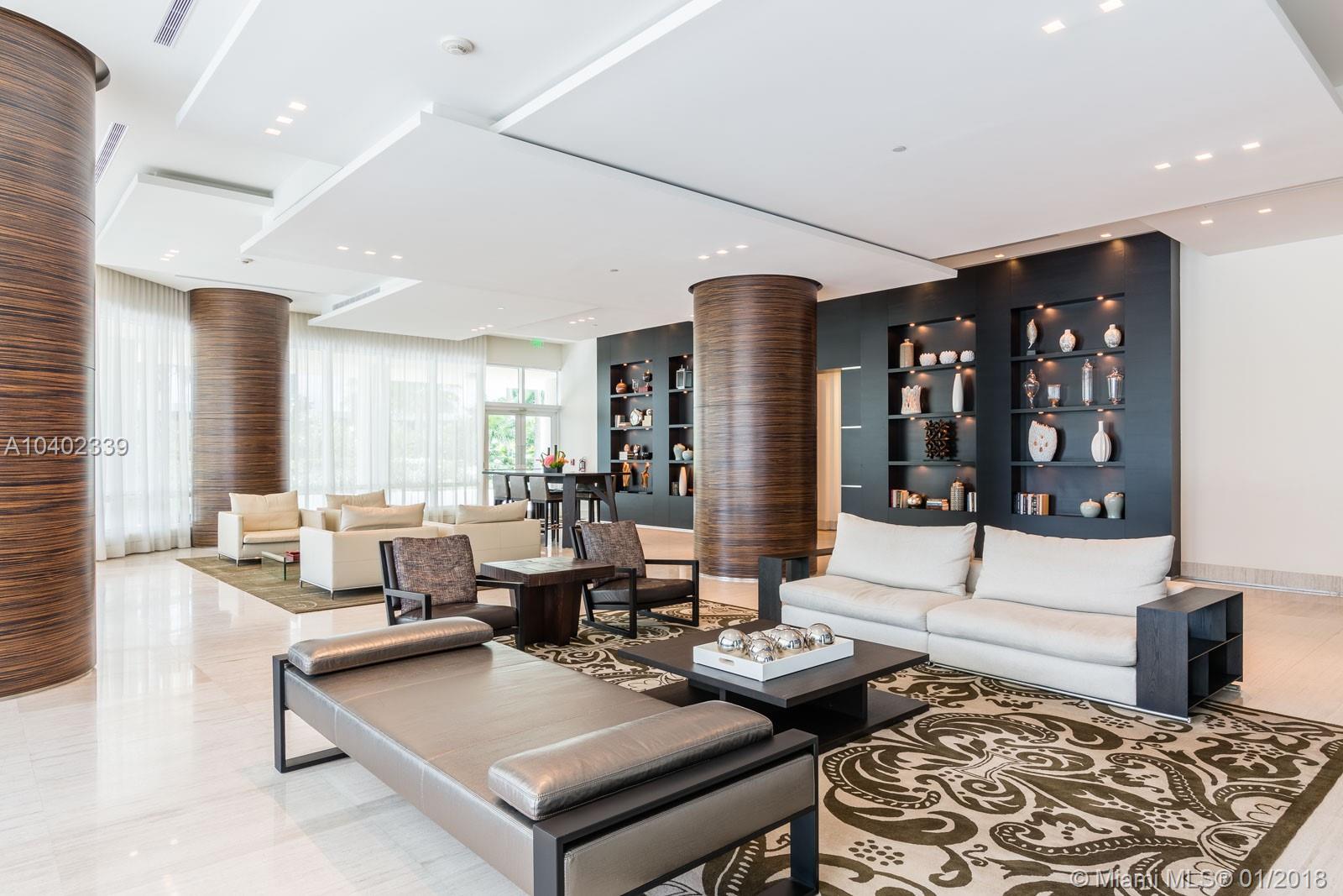 CONTINUUM ON SOUTH BEACH - Residential