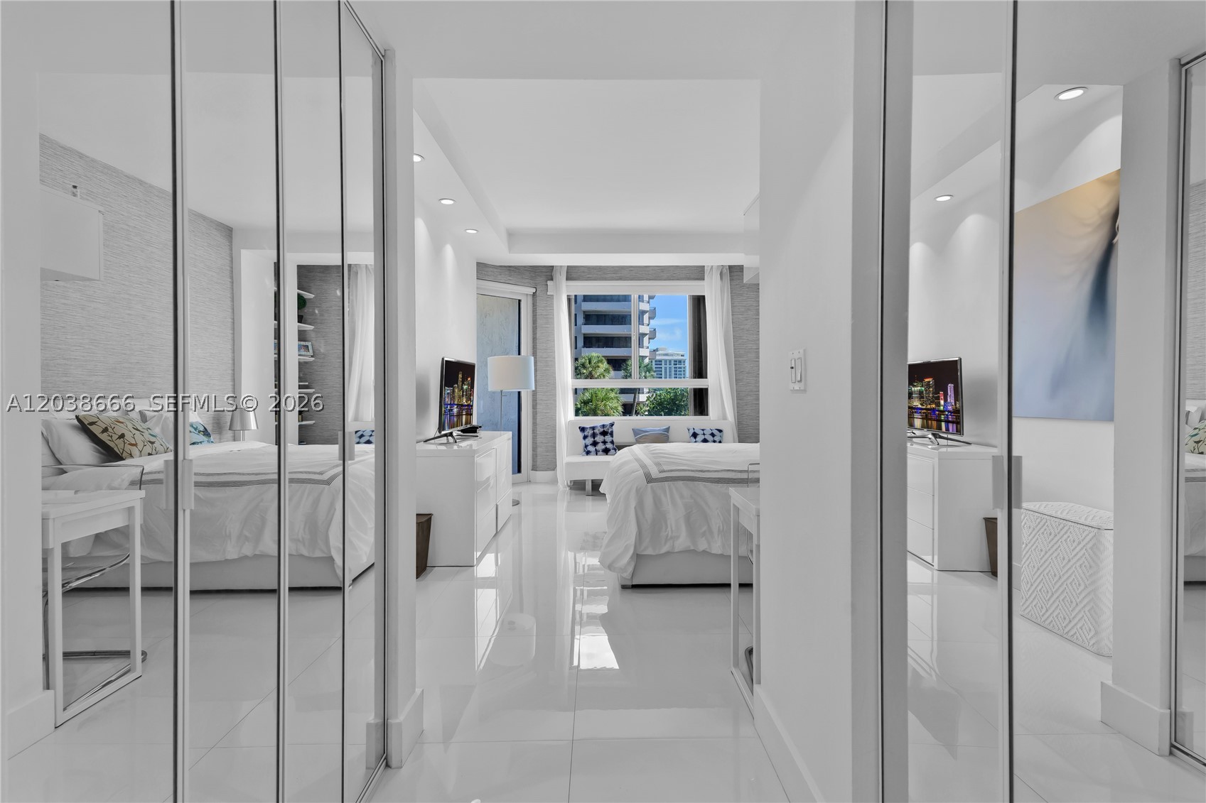 KEY COLONY NO 2 CONDO - Residential Lease