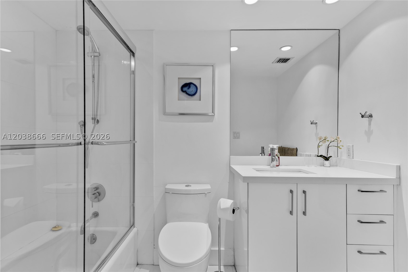 KEY COLONY NO 2 CONDO - Residential Lease