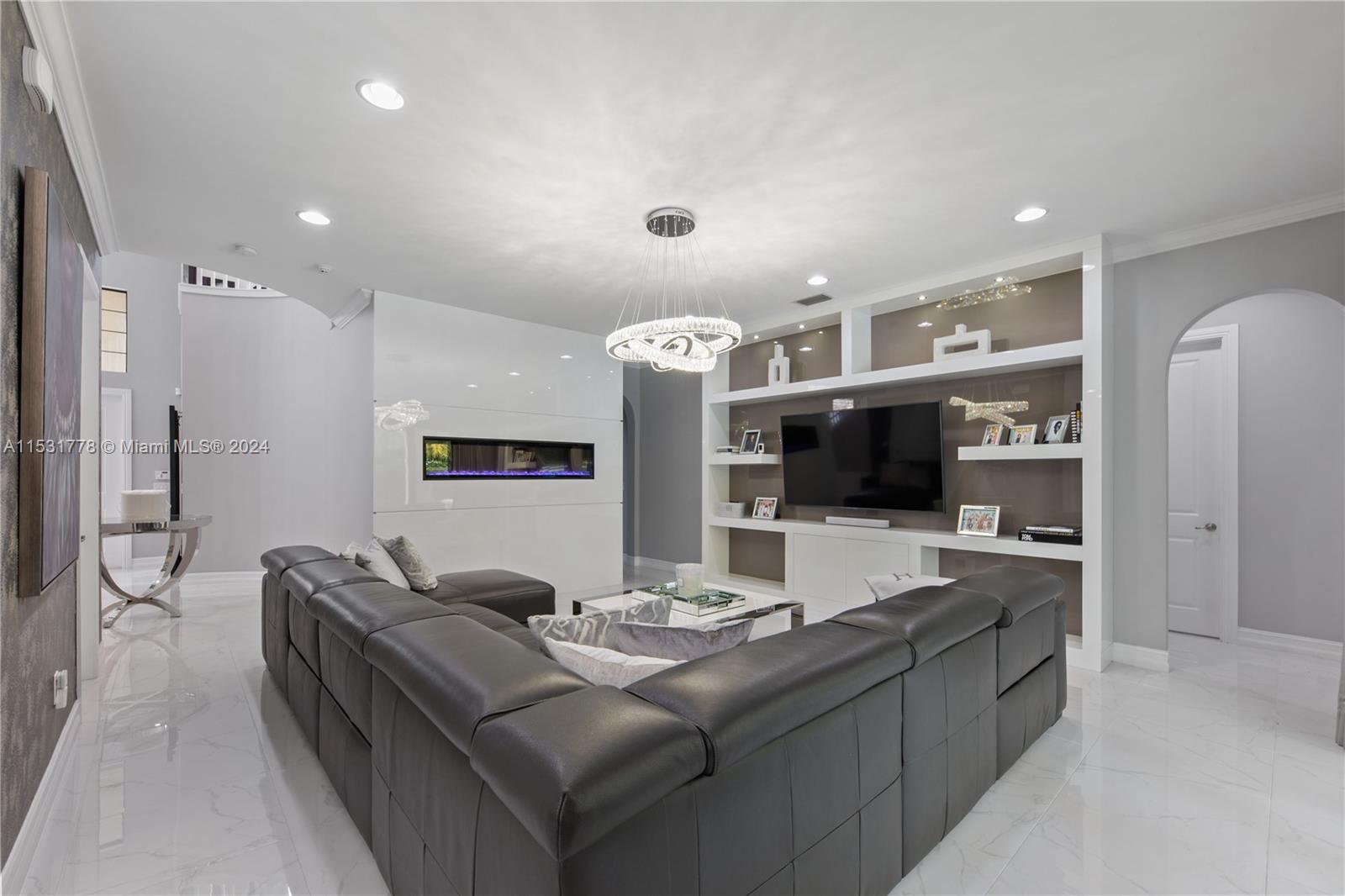 MILL CREEK - Residential