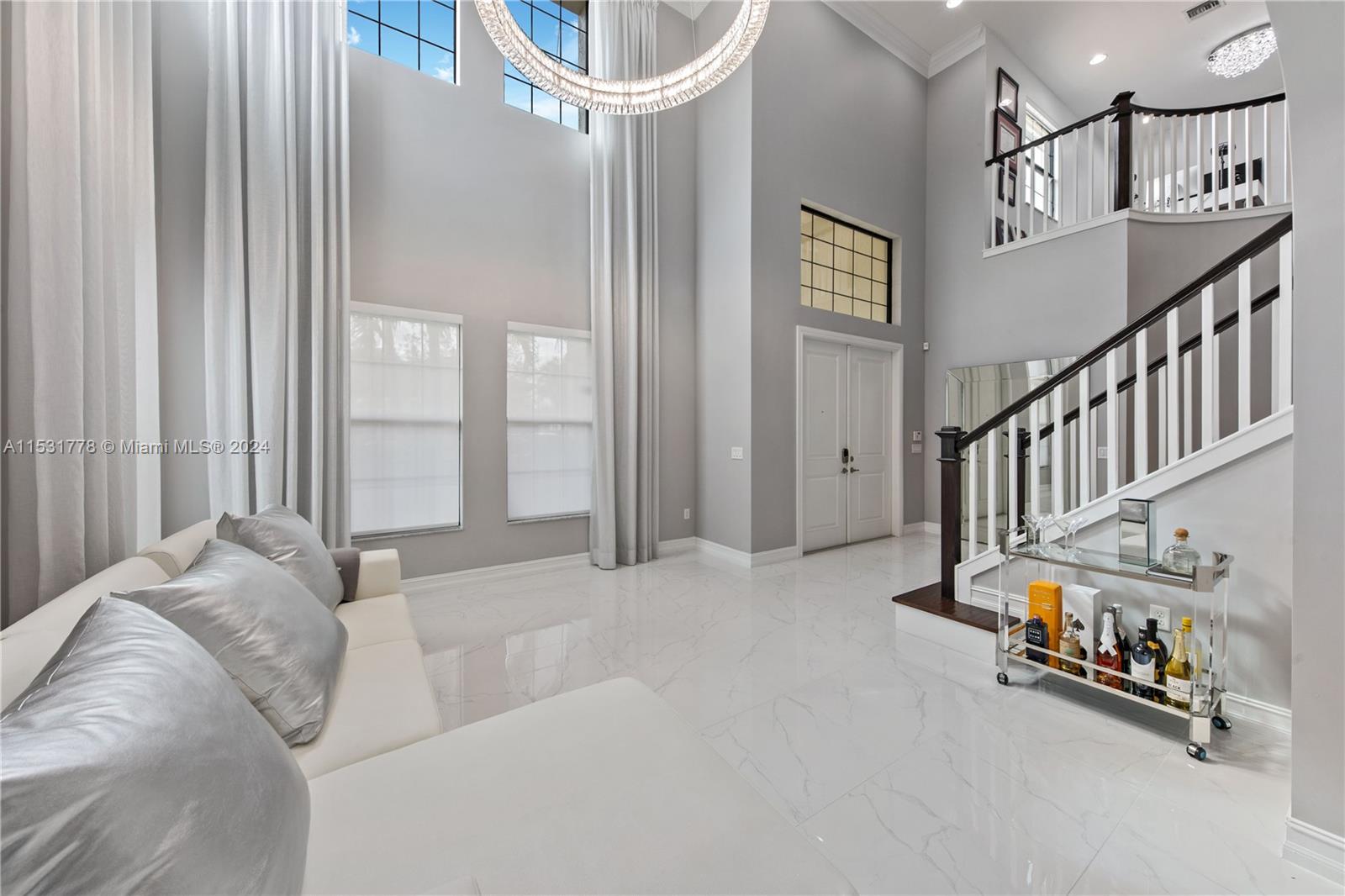 MILL CREEK - Residential