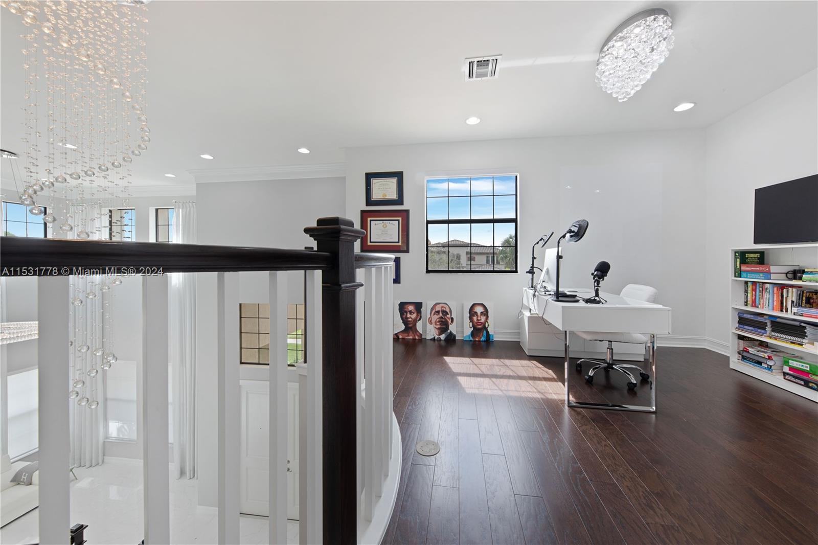 MILL CREEK - Residential