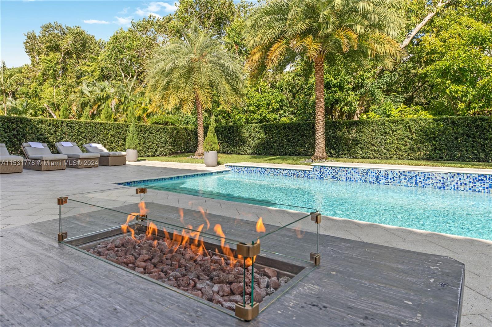 MILL CREEK - Residential