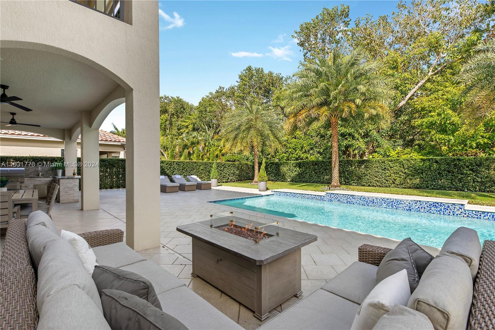 MILL CREEK - Residential