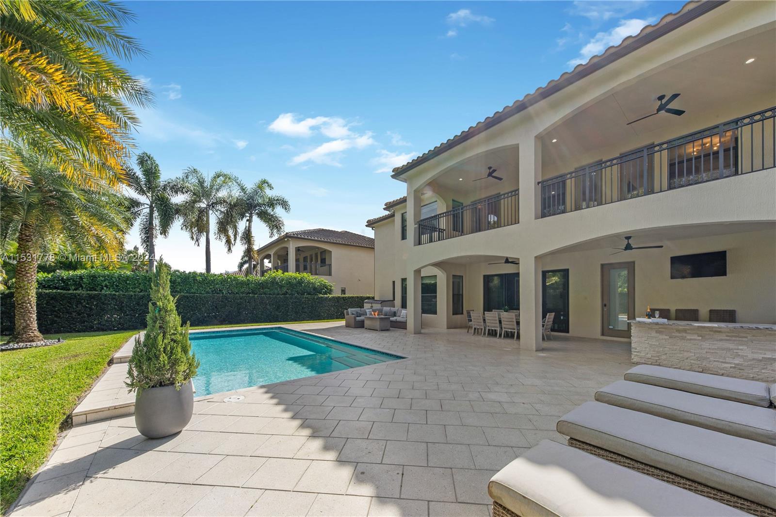 MILL CREEK - Residential