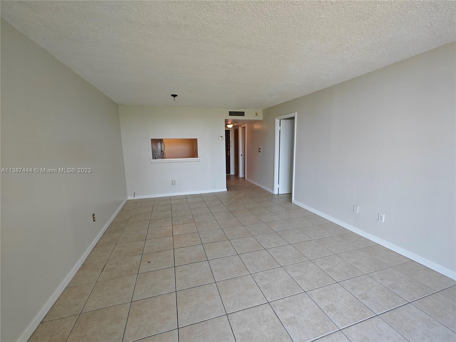 MONTECARLO CONDO - Residential Lease