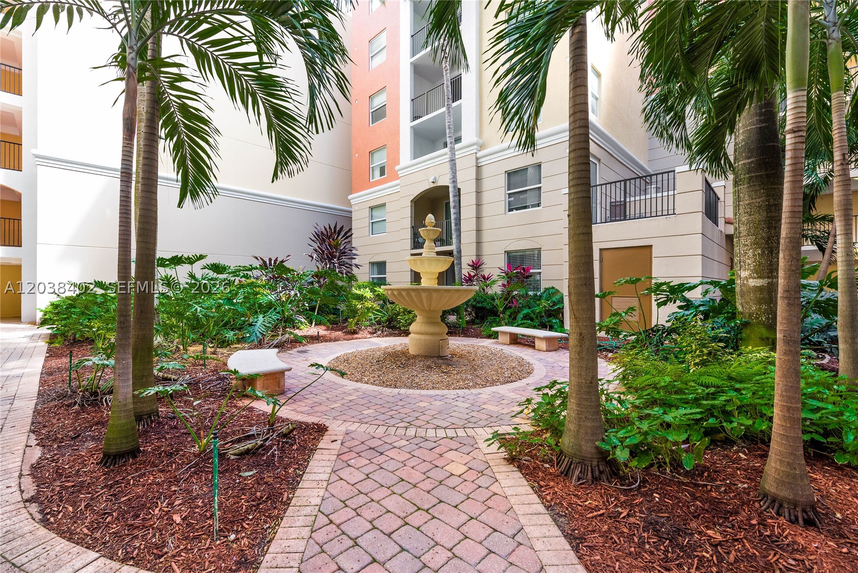 PORTO BELLAGIO CONDO - Residential Lease