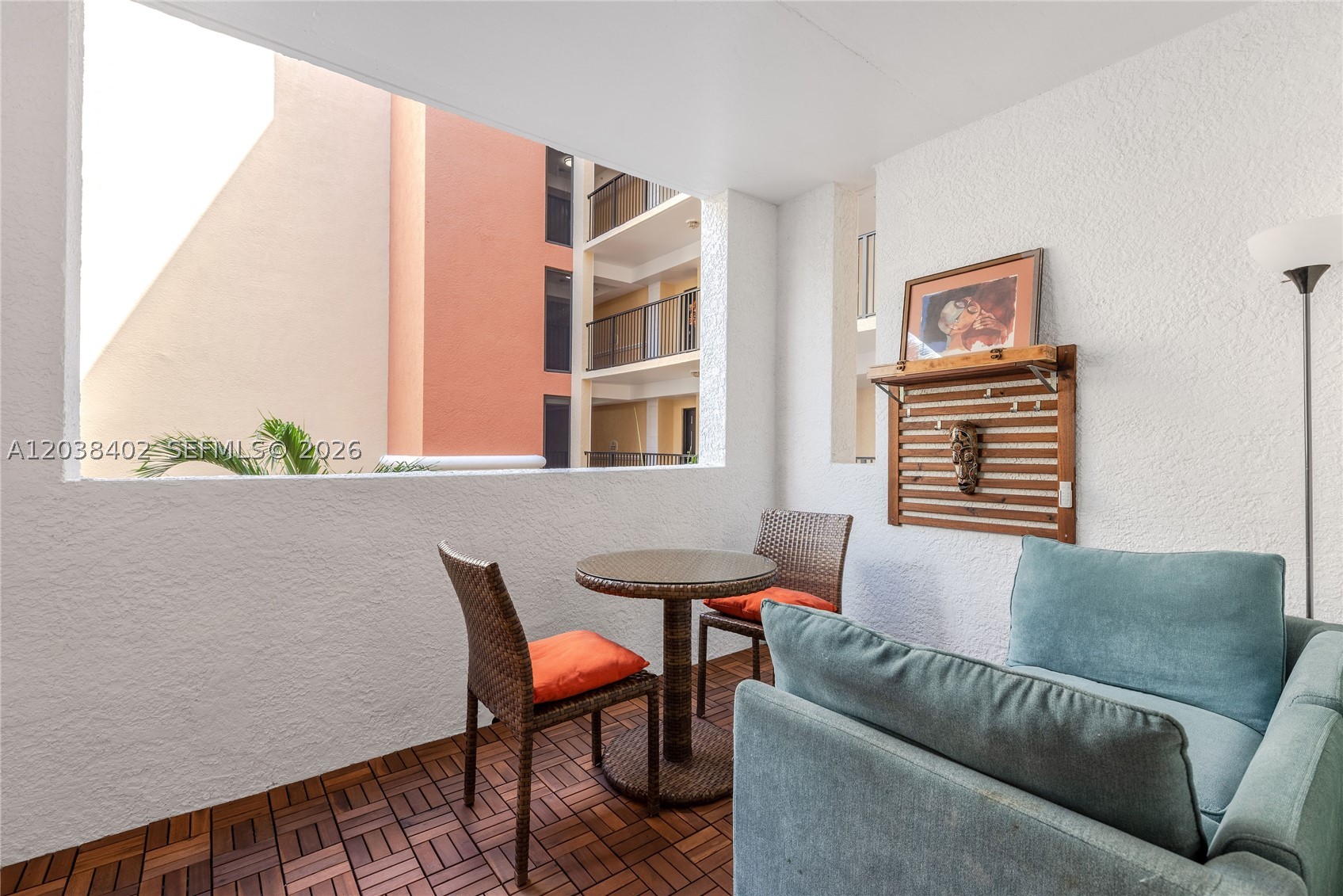 PORTO BELLAGIO CONDO - Residential Lease