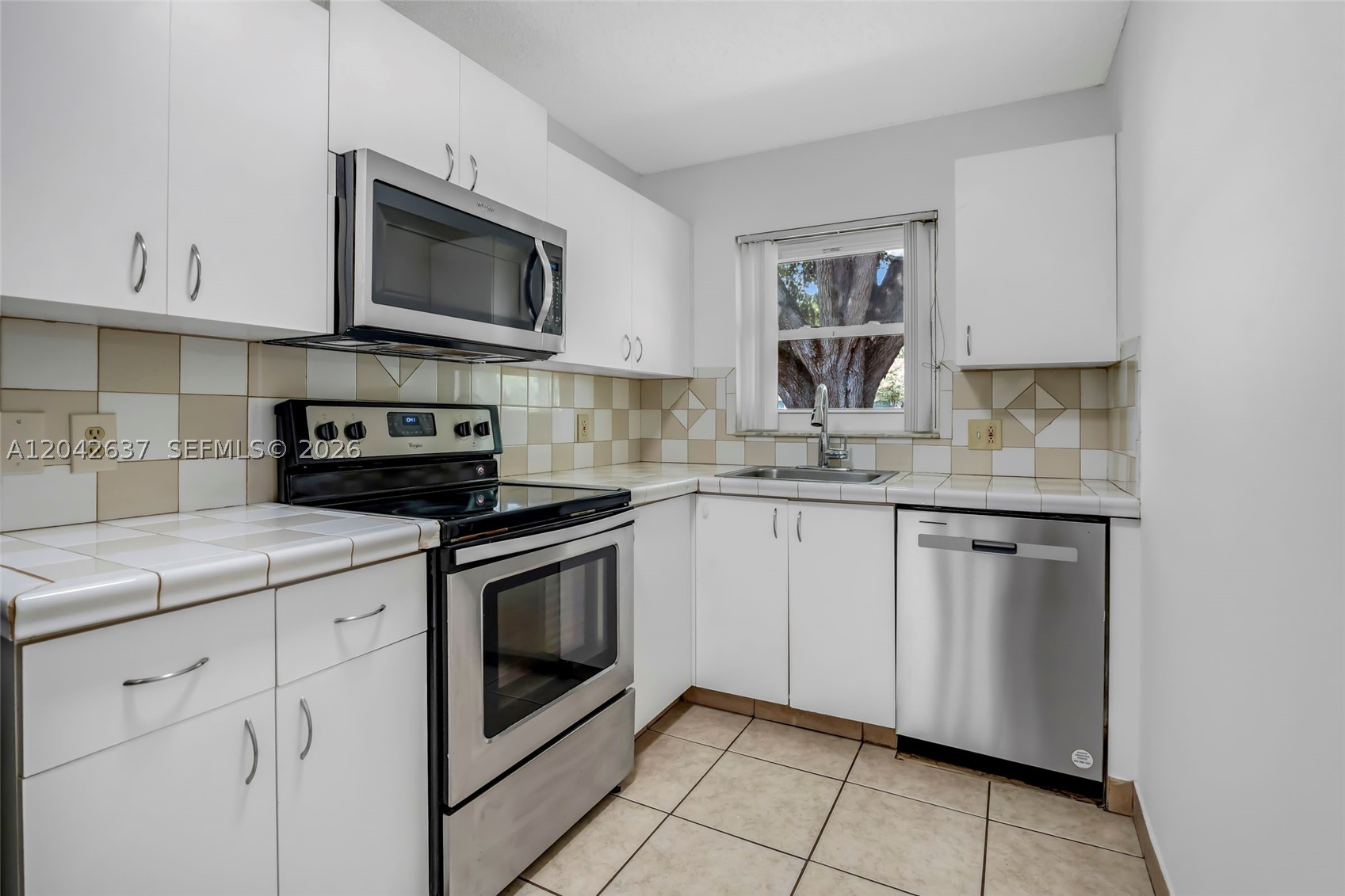 PARK PLACE TOWNHOMES - Residential