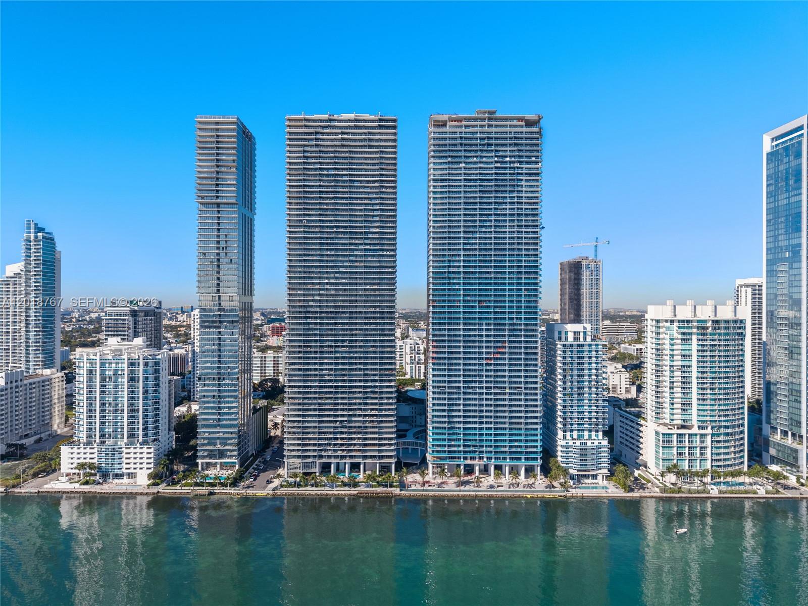 ARIA RESERVE - Residential