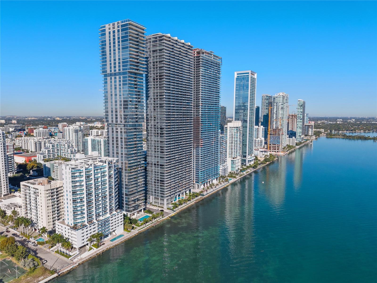 ARIA RESERVE - Residential