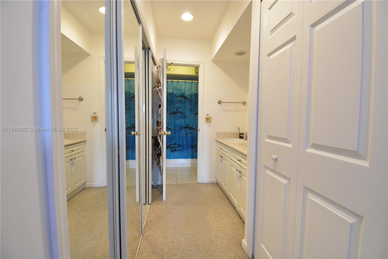 CANONGATE CONDO - Residential