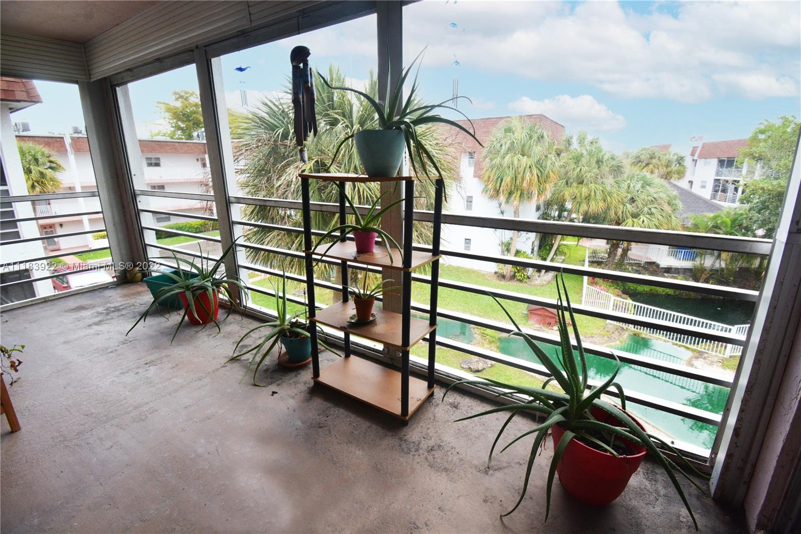 CANONGATE CONDO - Residential