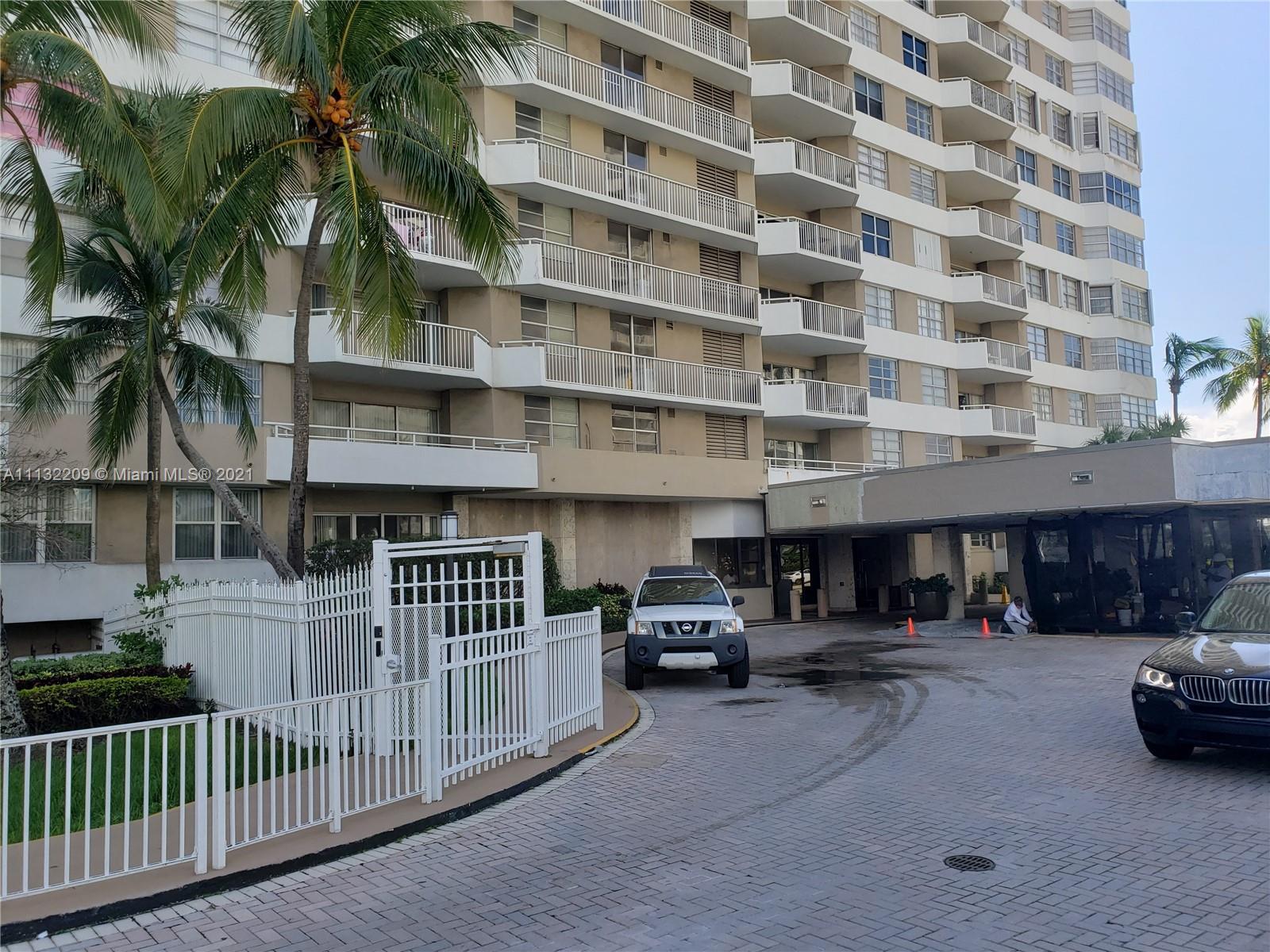 HEMISPHERES CONDO - Residential Lease