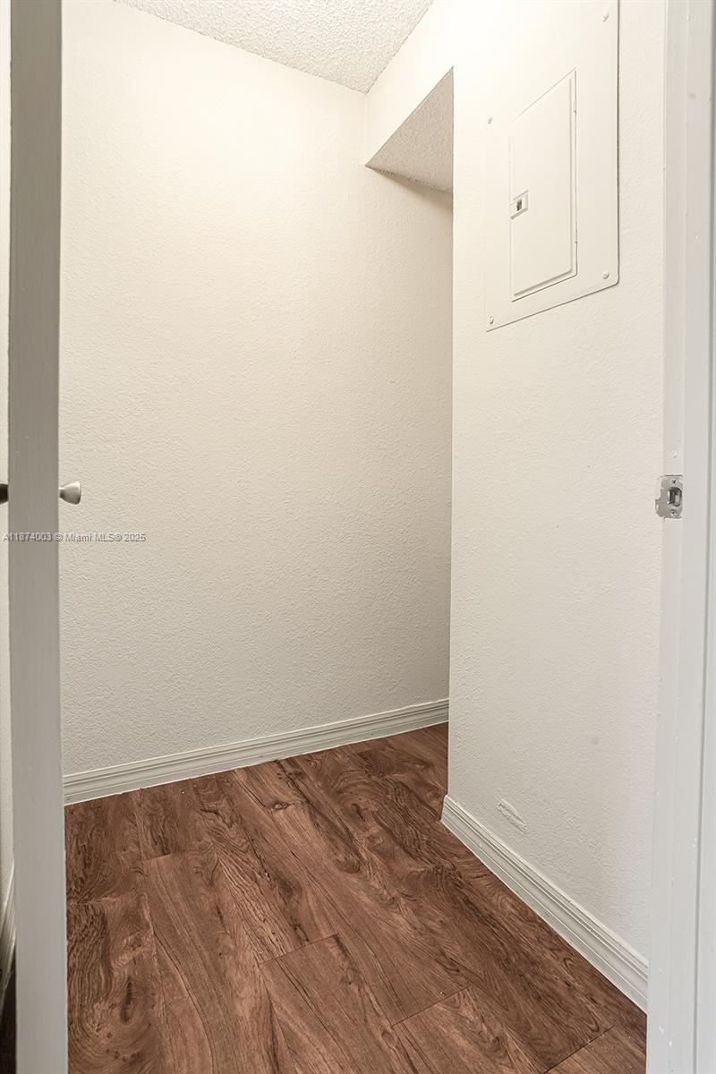 ISLES AT LAGO MAR CONDO - Residential Lease