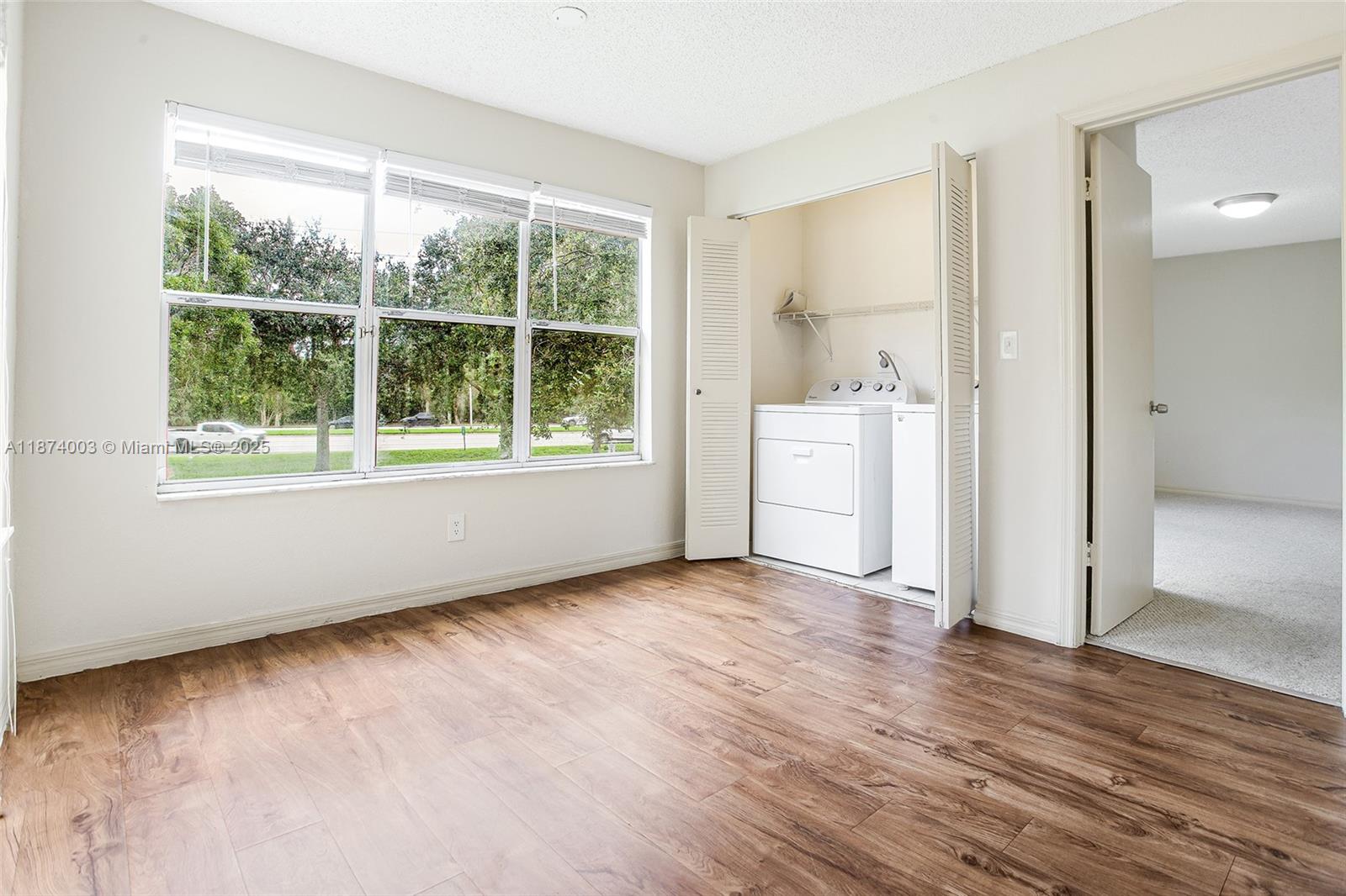 ISLES AT LAGO MAR CONDO - Residential Lease