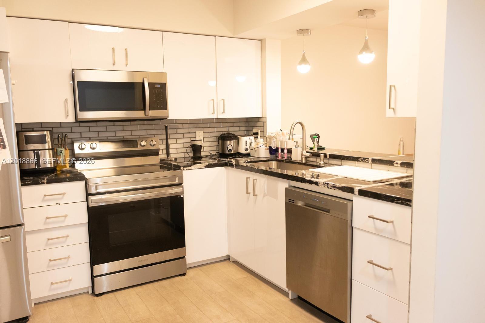 CYPRESS BEND CONDOMINIUM - Residential