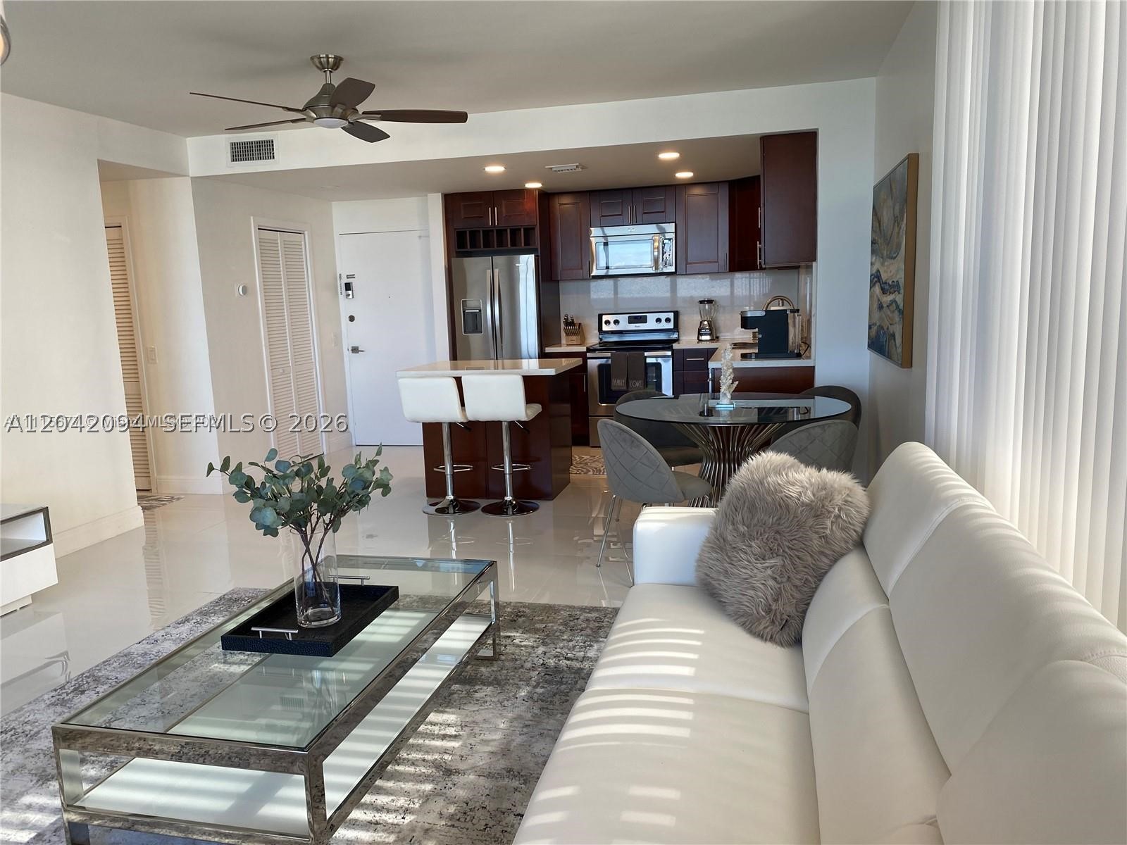 ALEXANDER TOWERS CONDO - Residential Lease