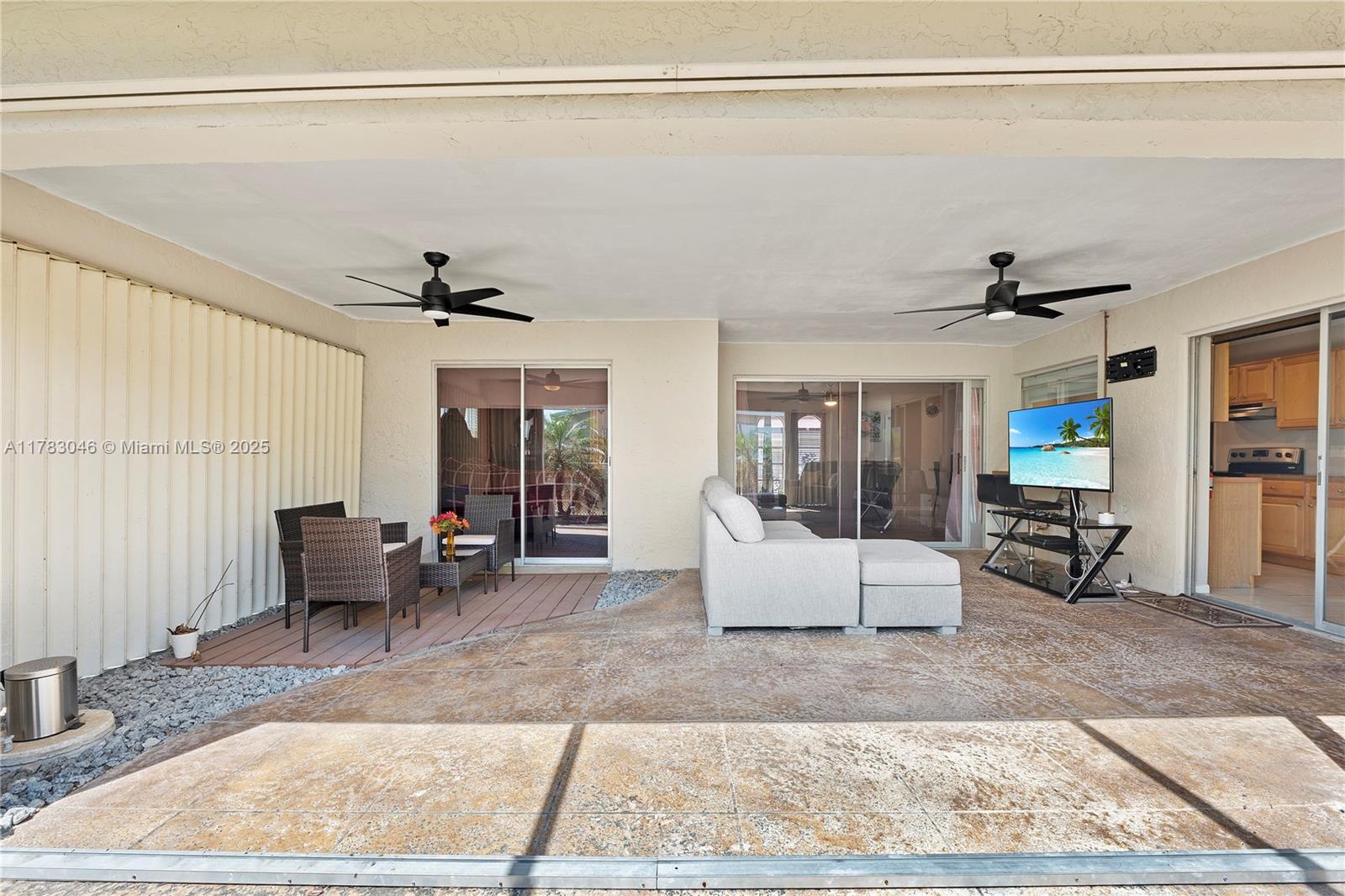 CRYSTAL LAKE 4TH SEC - Residential